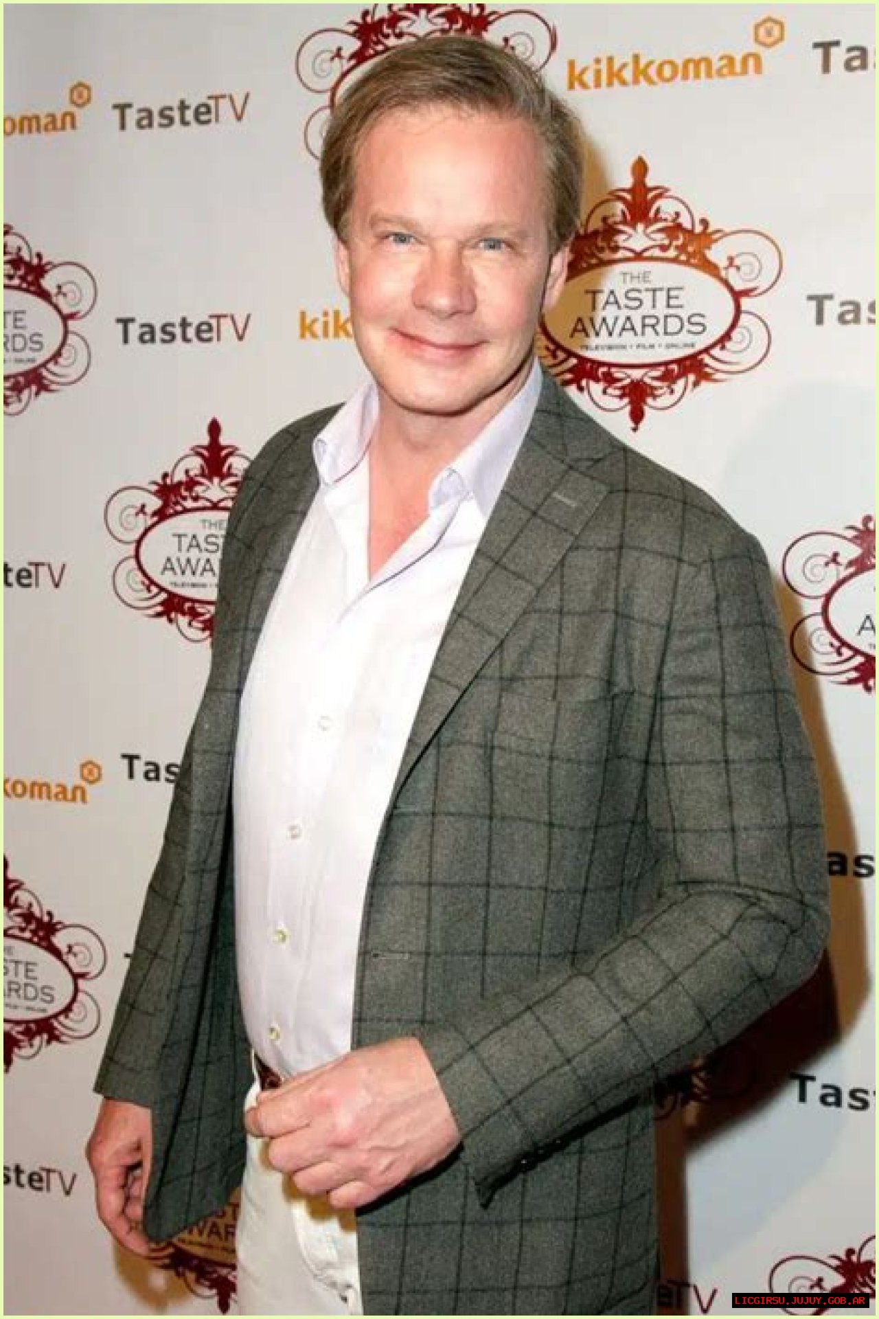 Is HGTV's P. Allen Smith Gay? Here's The Truth